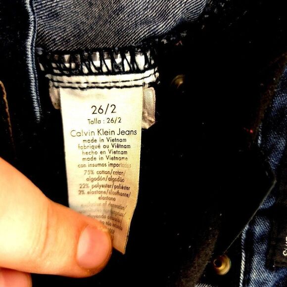 Calvin Klein Ultimate Skinny Dark Blue Denim Jeans 26/2 Mid Rise‎ Measures 28/31 - Picture 13 of 14